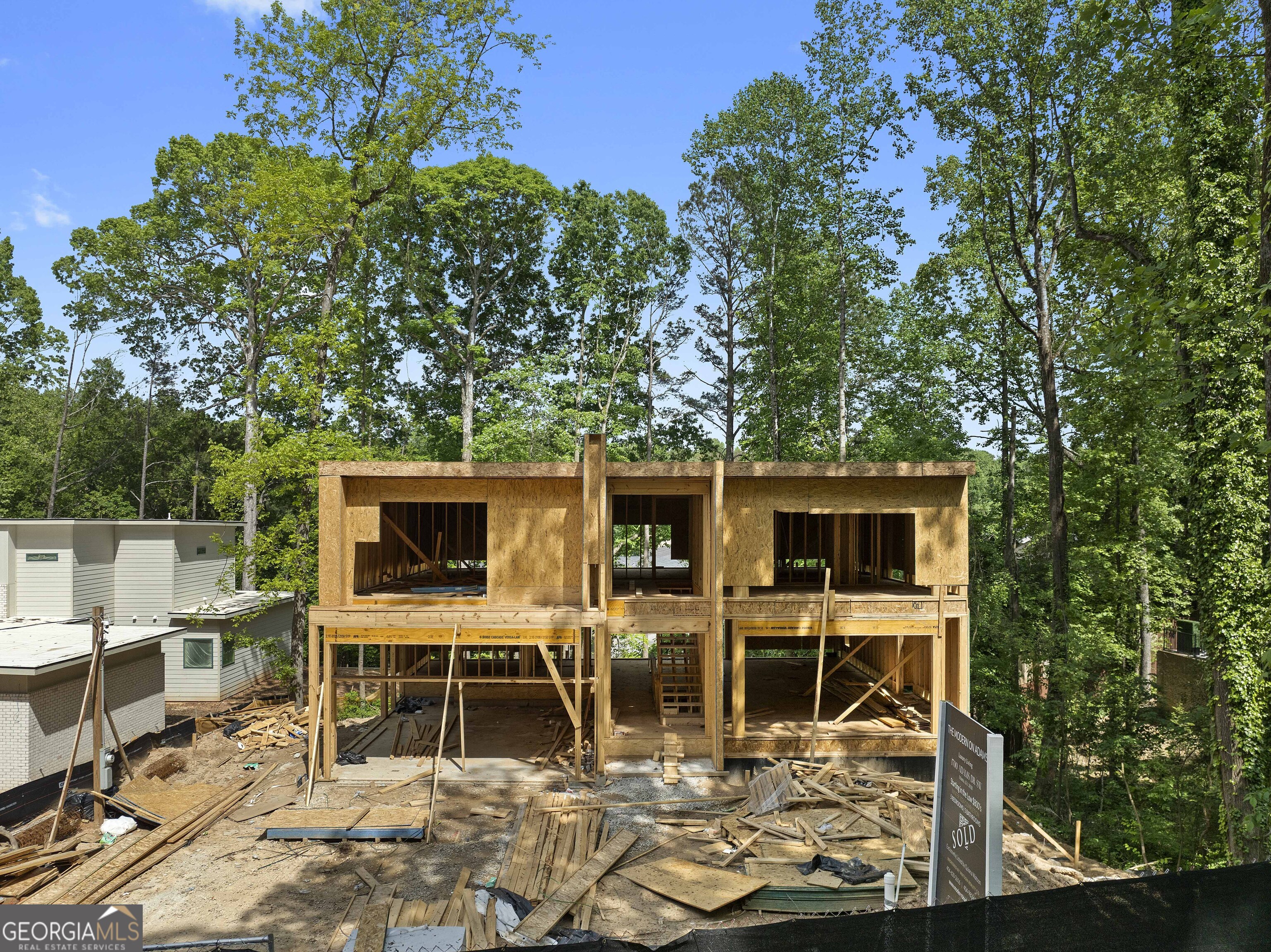 1700 Adams DR SW