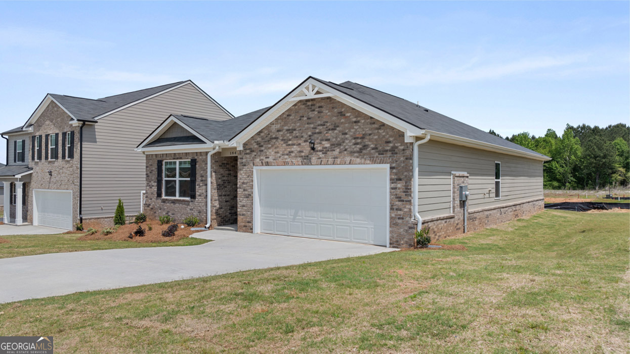 644 Whitman LN