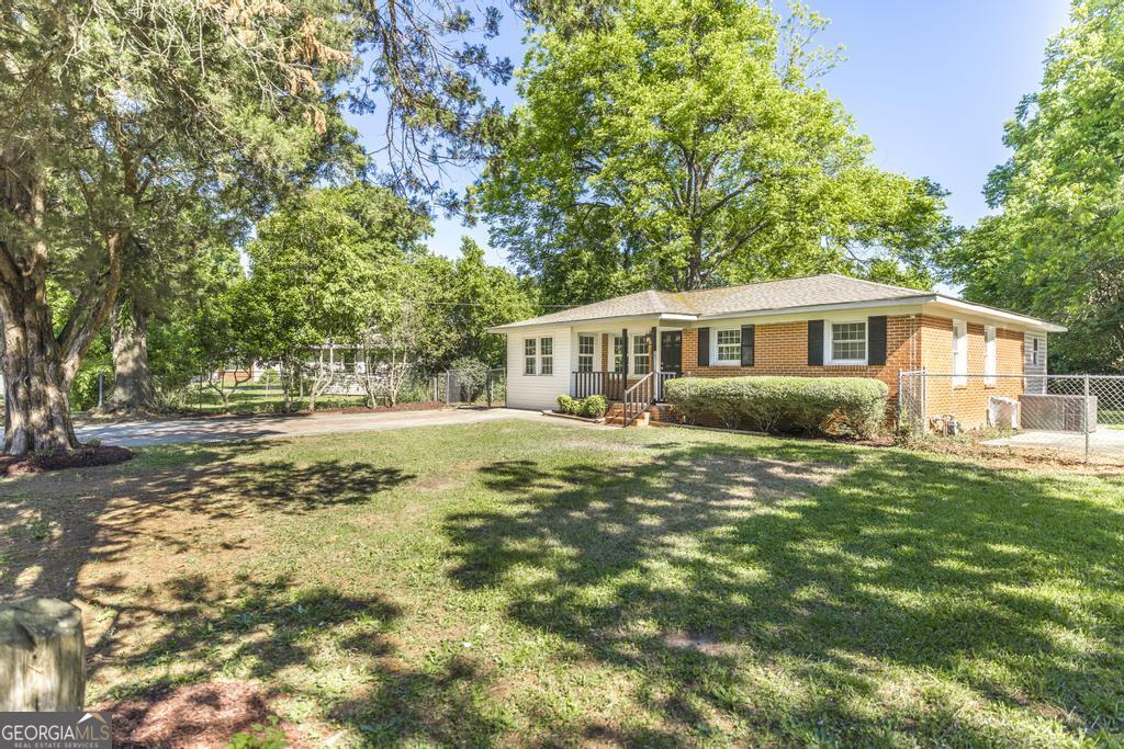 96 Ravenwood WAY