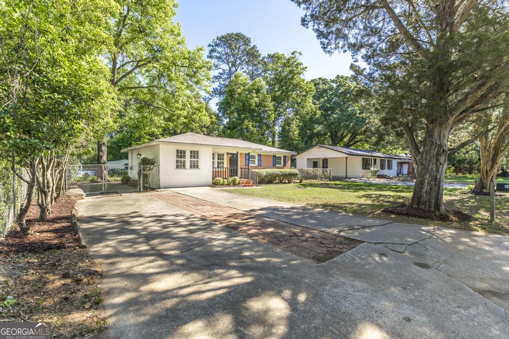 96 Ravenwood WAY