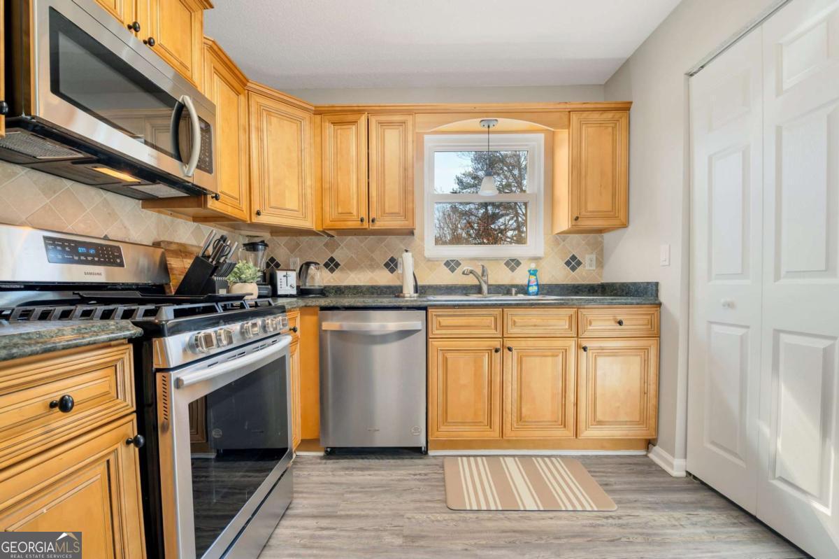 Tower Ridge Townhomes - Residential Lease
