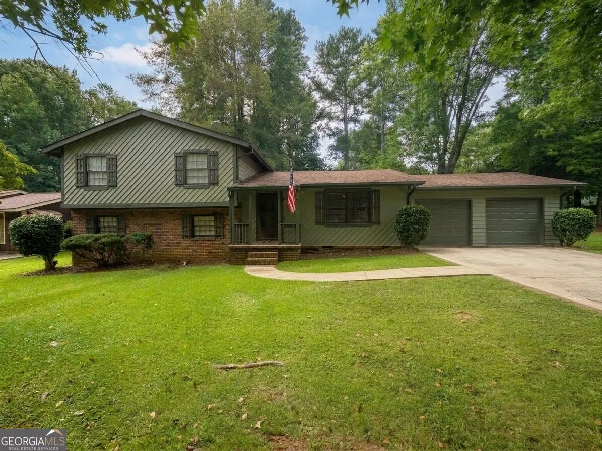 1 Logwood Lane