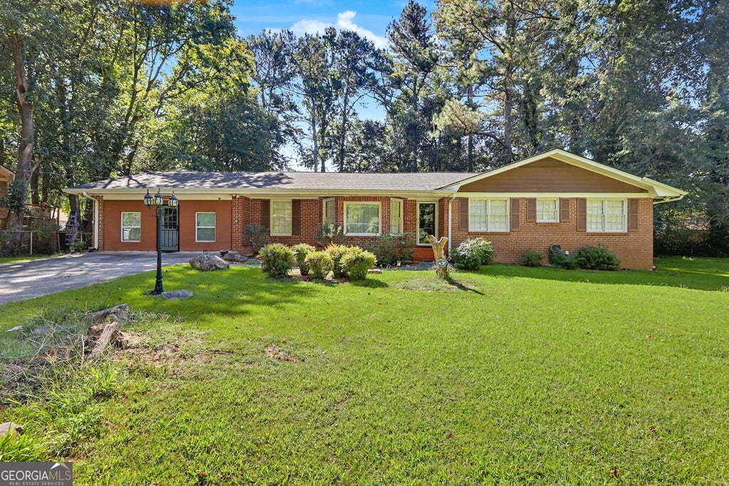 Photo of 2246 Rhett Court, Lawrenceville, GA 30044 (MLS # 10846733)