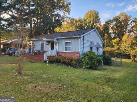 A home in Toccoa