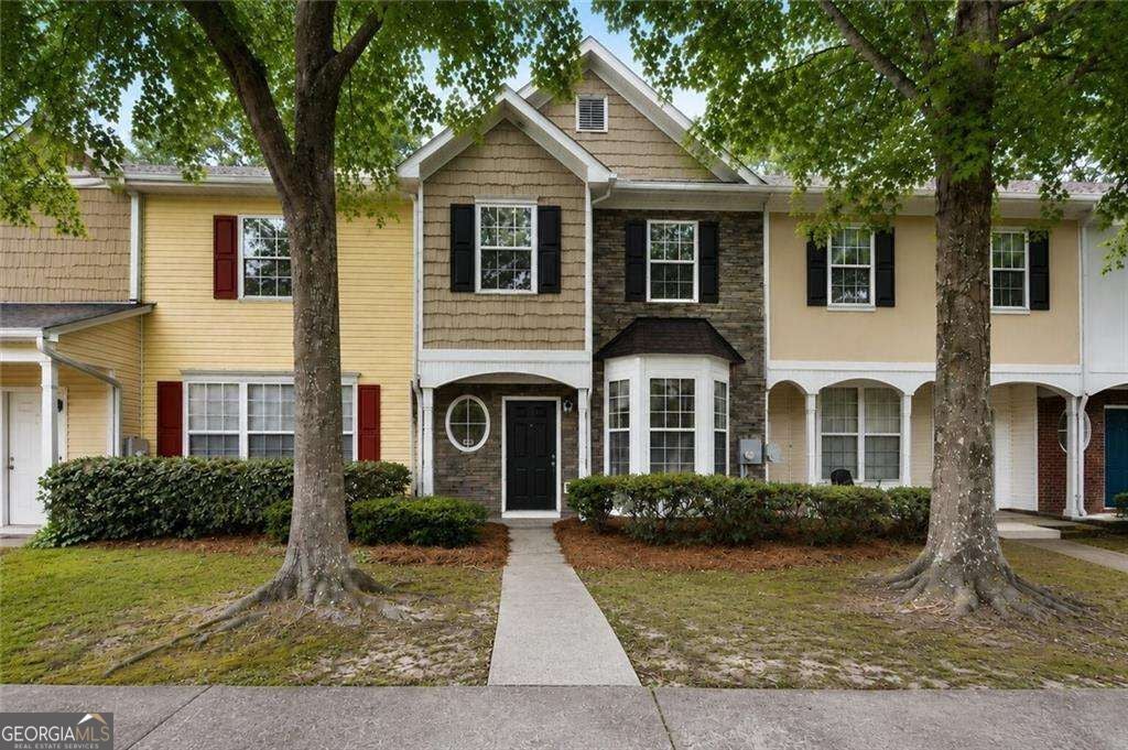 Photo of 6114 Camden Forrest Drive, Riverdale, GA 30296 (MLS # 10880299)