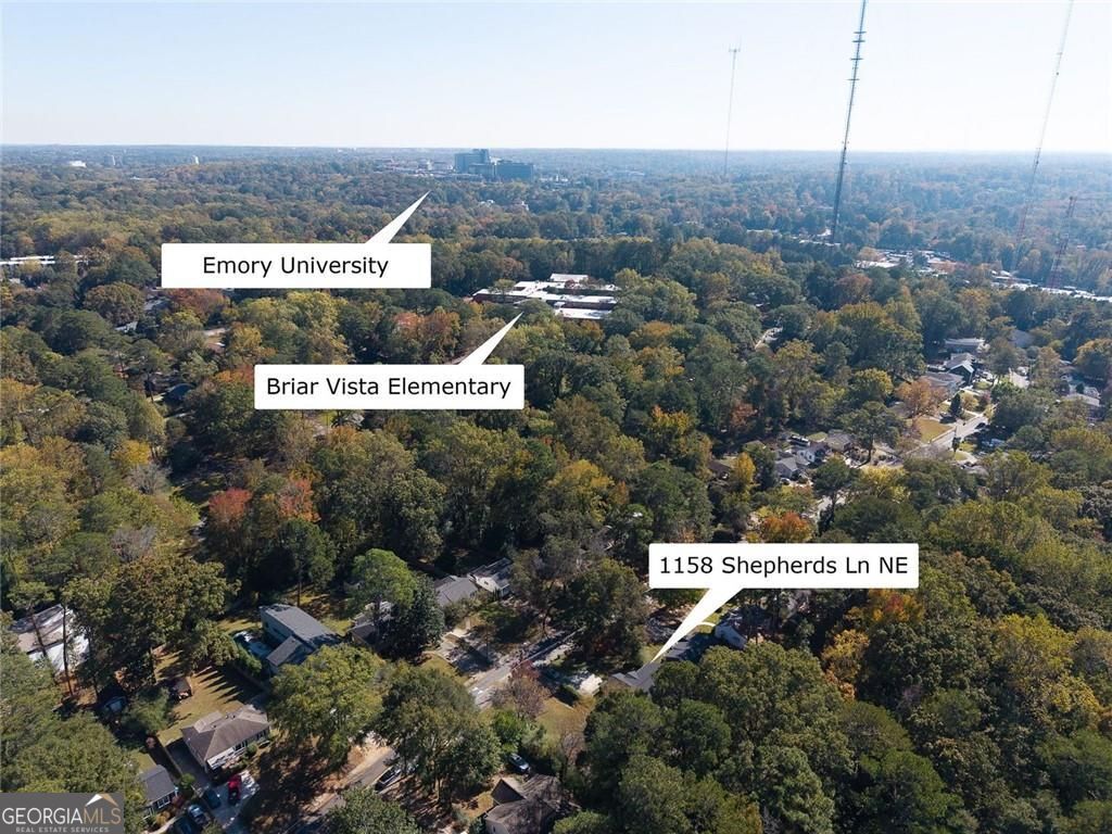 Atlanta, Georgia 30324, United States, 4 Bedrooms Bedrooms, ,3 BathroomsBathrooms,Residential,Active,239256