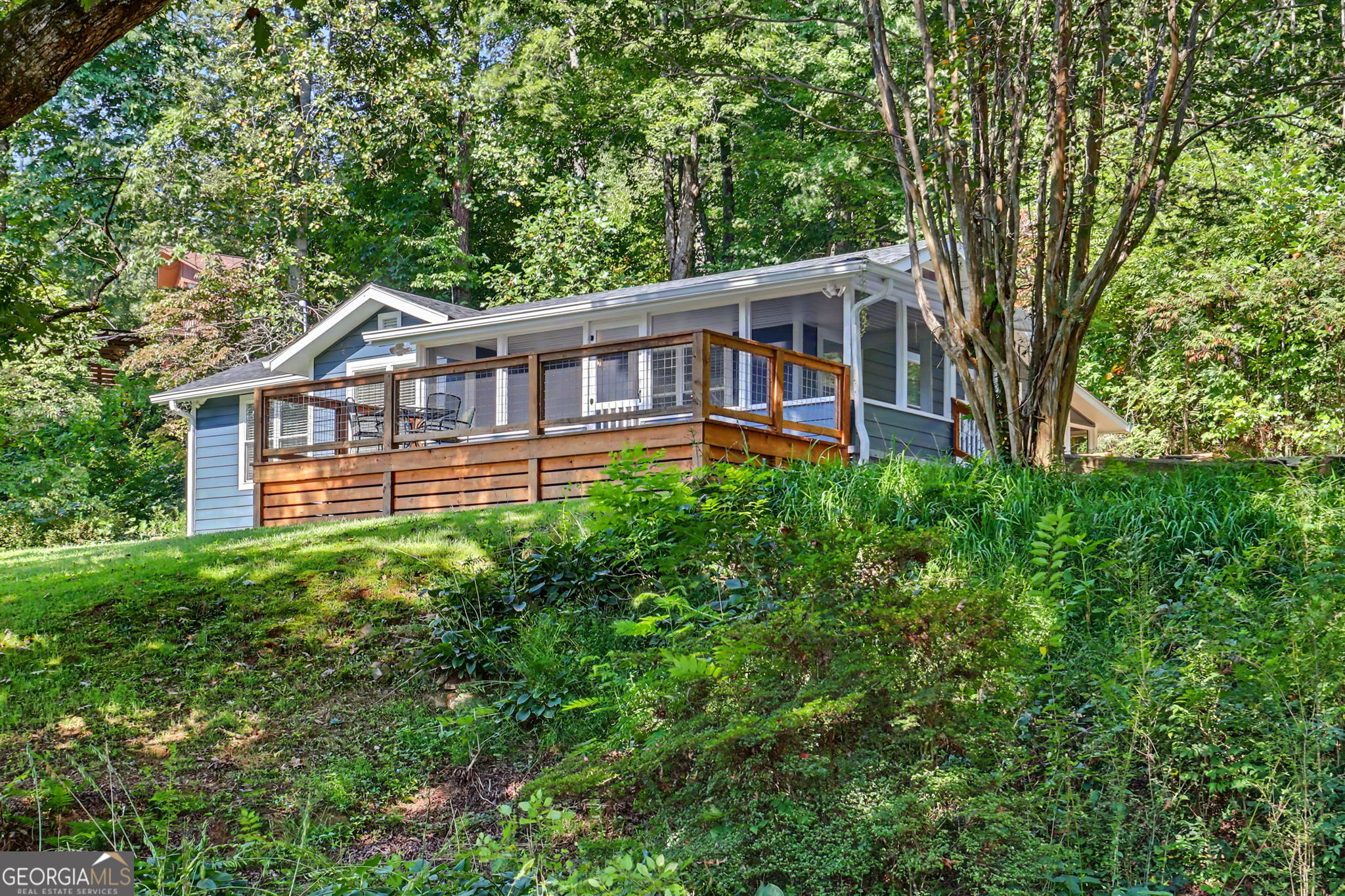 5093 Wolffork RD