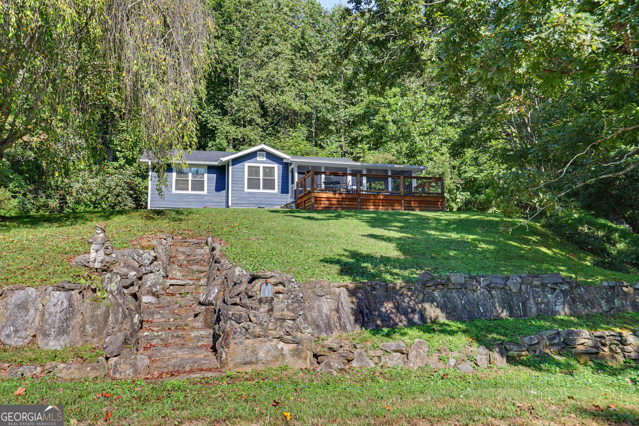 5093 Wolffork RD