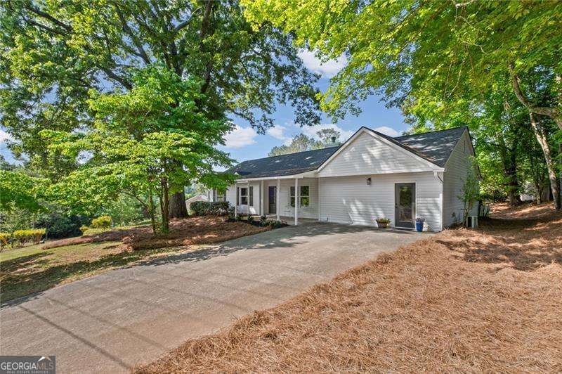 213 Colemans Bluff DR