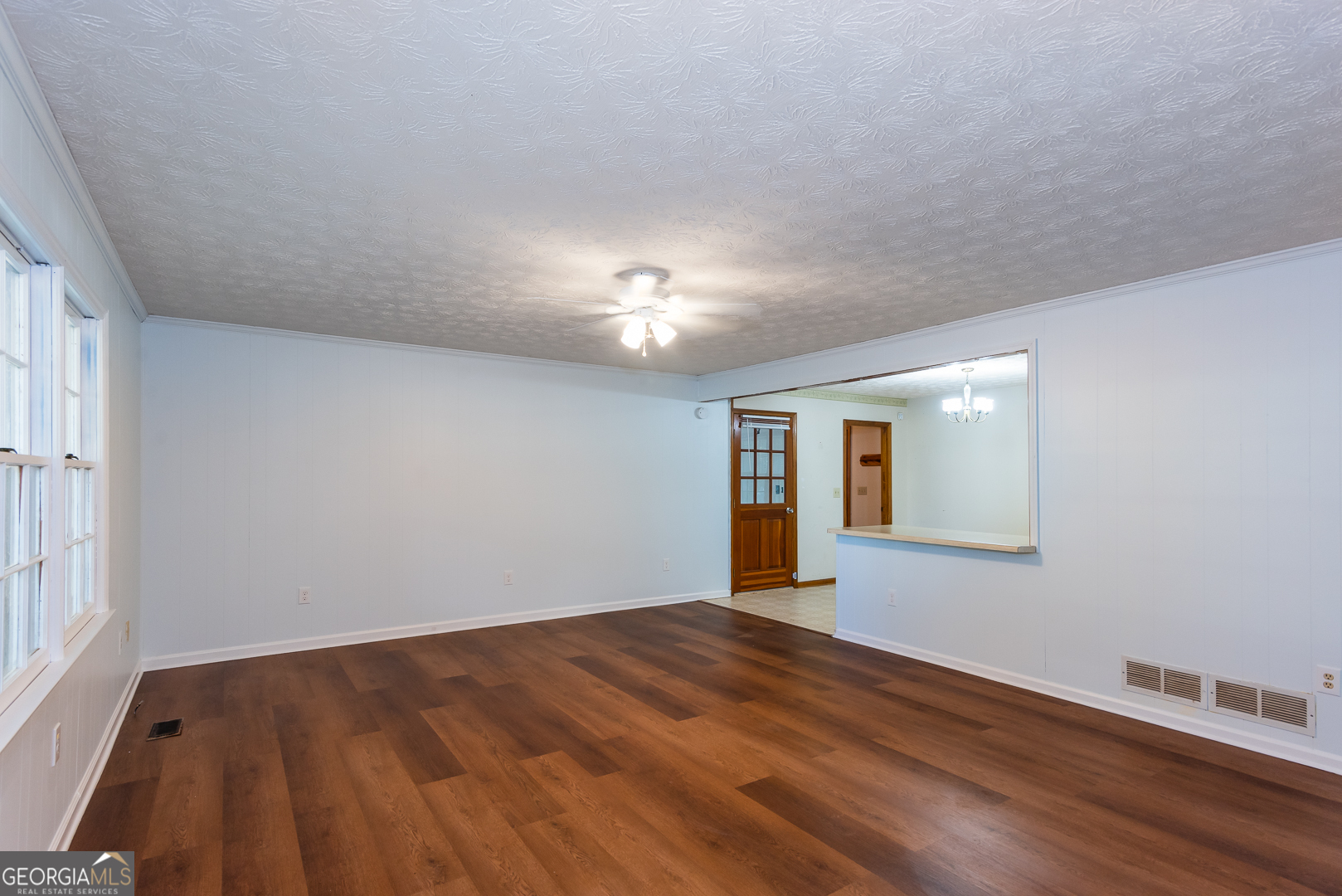 Covington, Georgia 30016, United States, 3 Bedrooms Bedrooms, ,2 BathroomsBathrooms,Residential,Active,215585