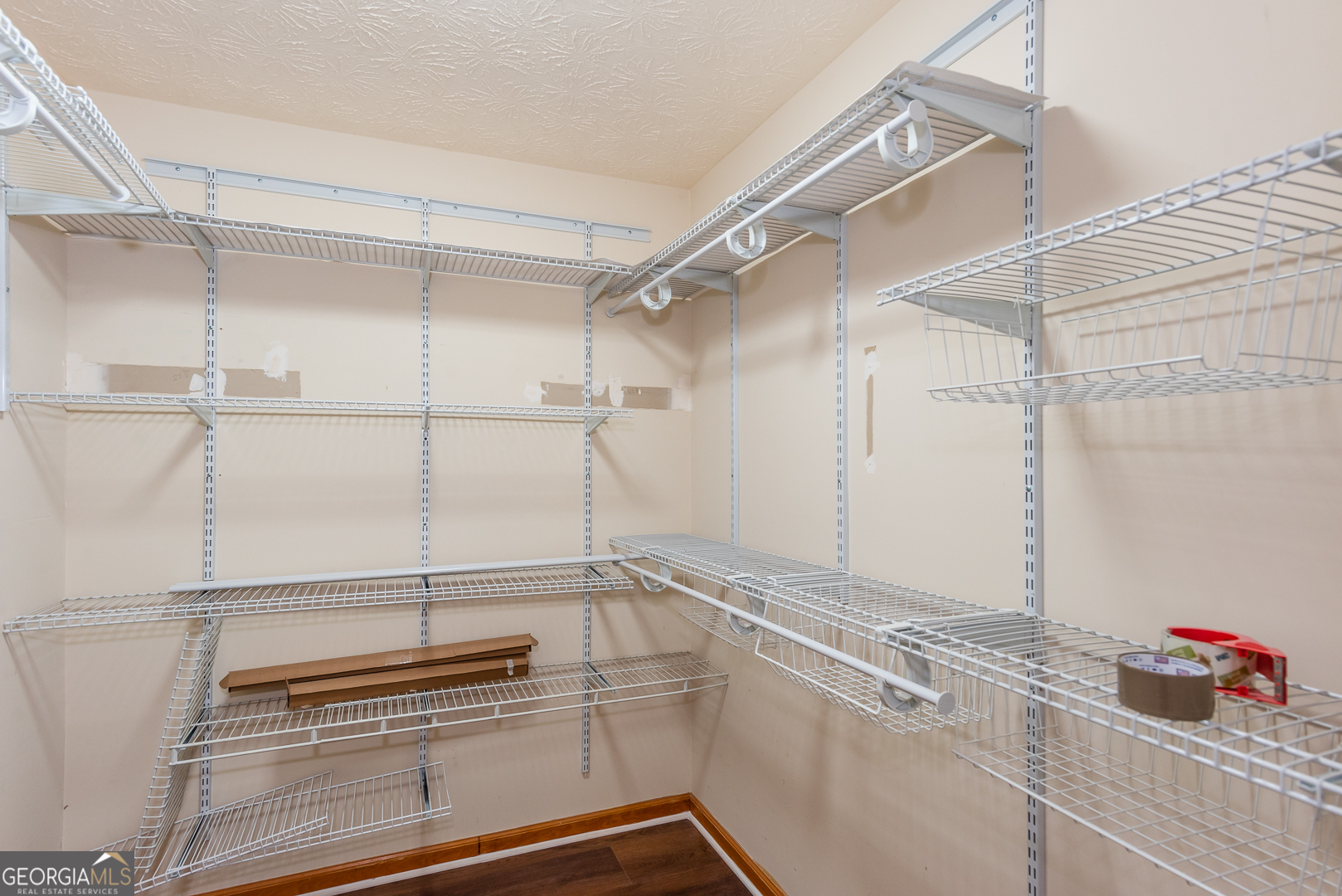 Covington, Georgia 30016, United States, 3 Bedrooms Bedrooms, ,2 BathroomsBathrooms,Residential,Active,215585