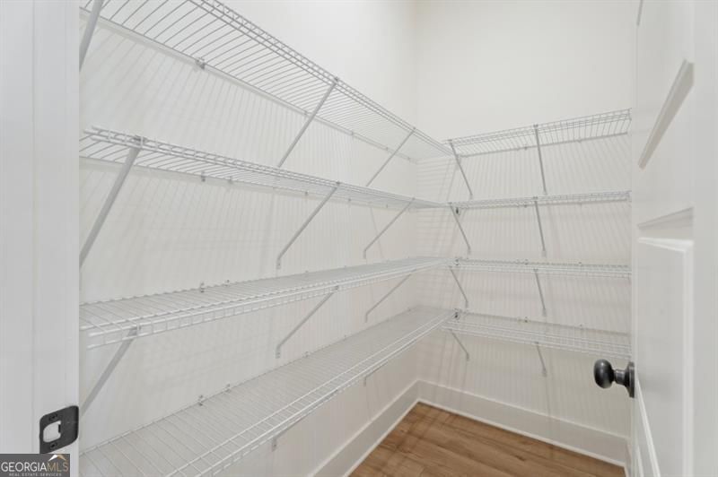 Gainesville, Georgia 30506, United States, 4 Bedrooms Bedrooms, ,3 BathroomsBathrooms,Residential,Active,221212