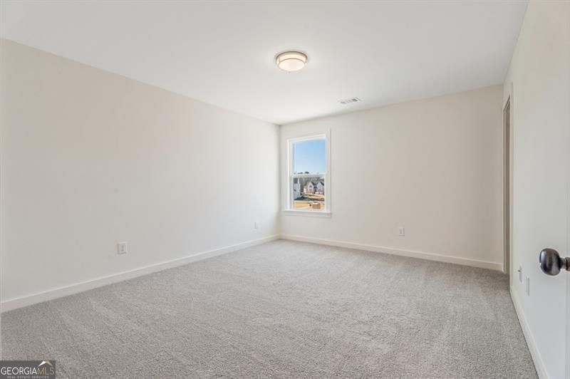 Gainesville, Georgia 30506, United States, 4 Bedrooms Bedrooms, ,3 BathroomsBathrooms,Residential,Active,221212