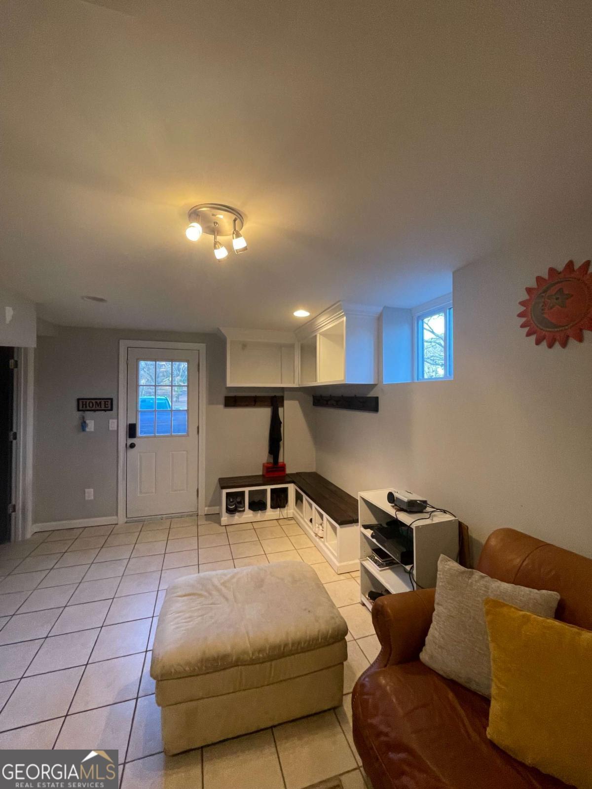 Kings Wood Estates - Residential Lease