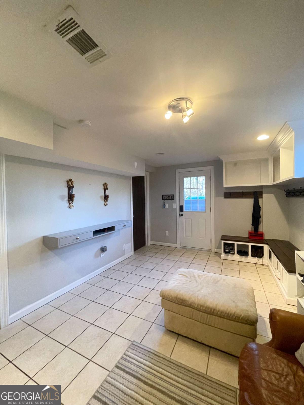 Kings Wood Estates - Residential Lease