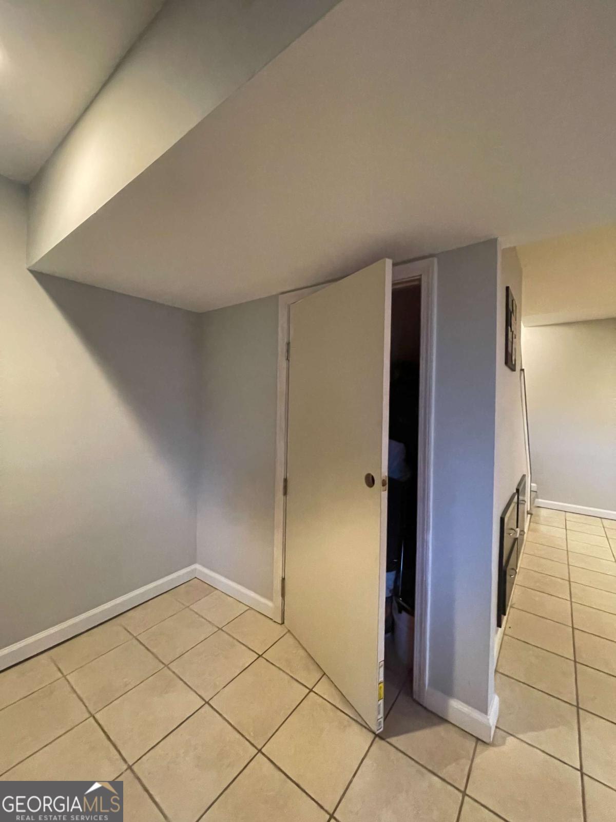 Kings Wood Estates - Residential Lease