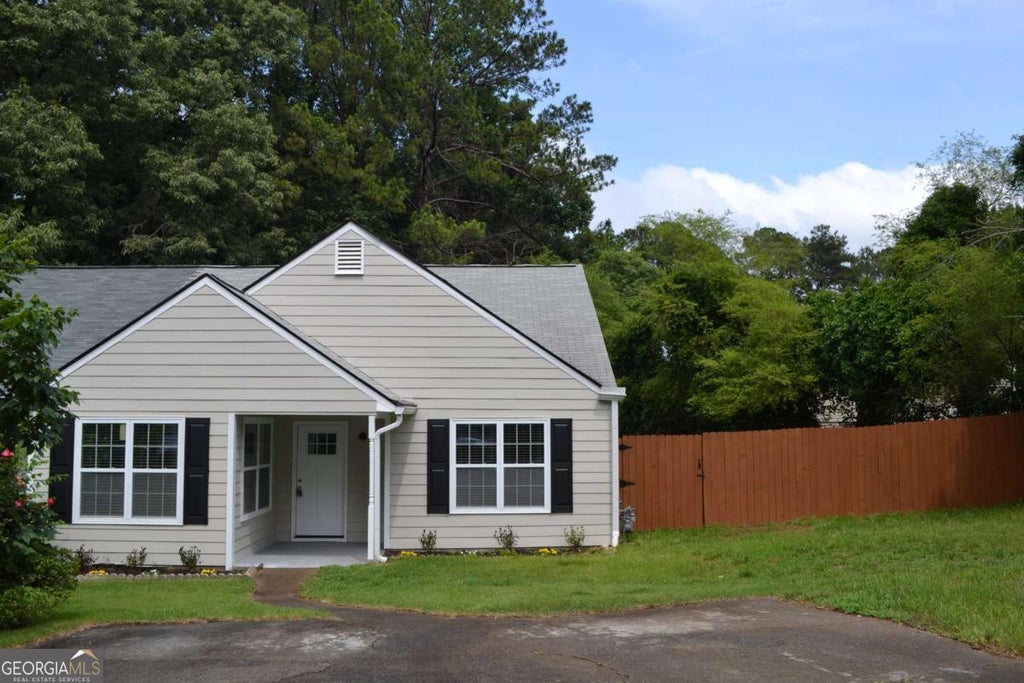 Photo of 5134 Hill Farm Drive NE, Woodstock, GA 30188 (MLS # 10808767)