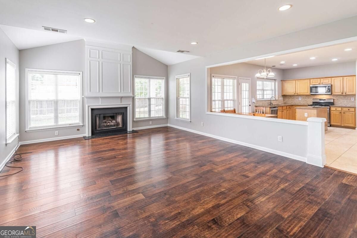 230 Albrighton CT