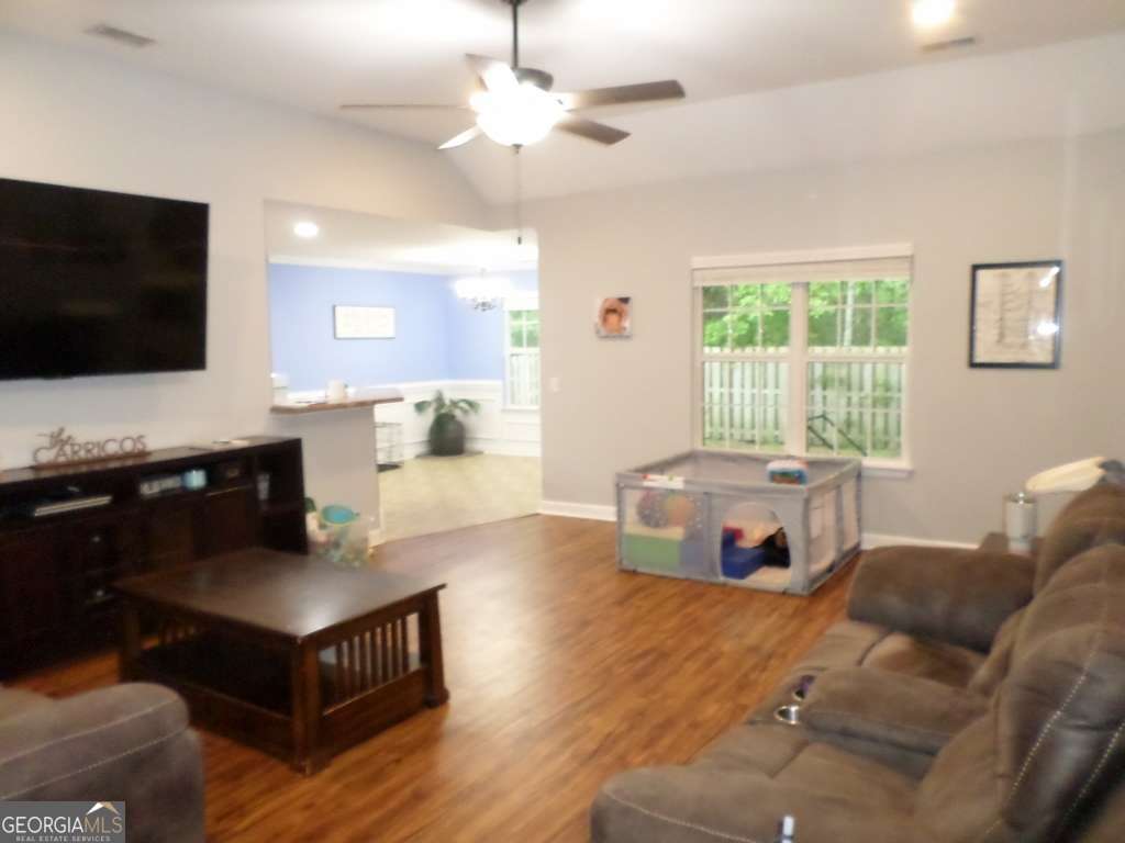 124 Fontenot DR