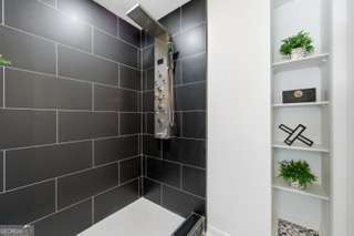 2541 Santa Barbara DR NW