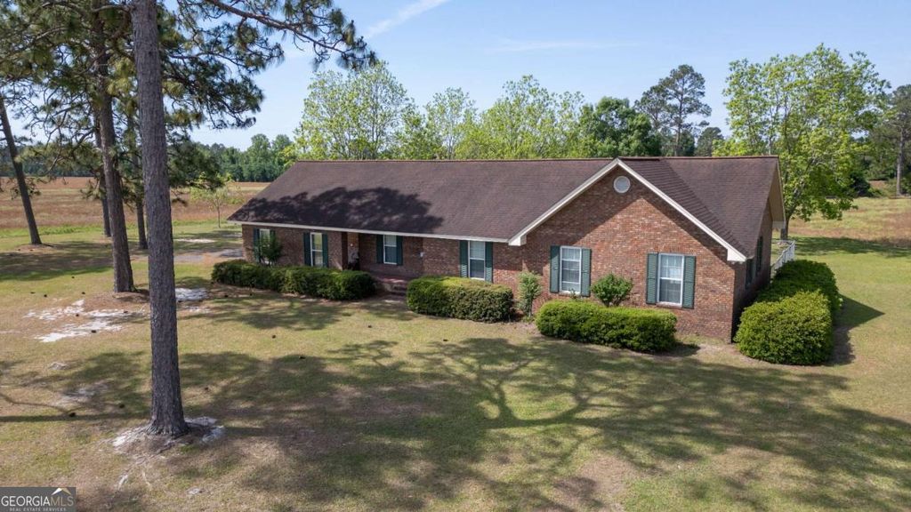 Photo of 68 Smart Road, Baxley, GA 31513 (MLS # 10737149)