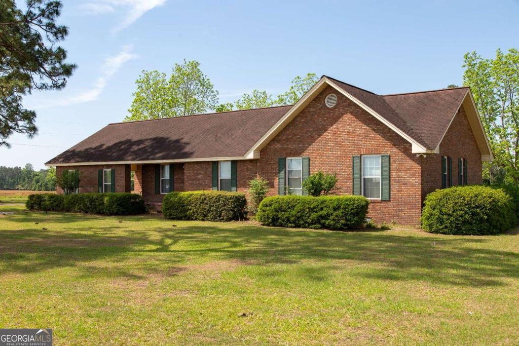 Photo of 68 Smart Road, Baxley, GA 31513 (MLS # 10737149)