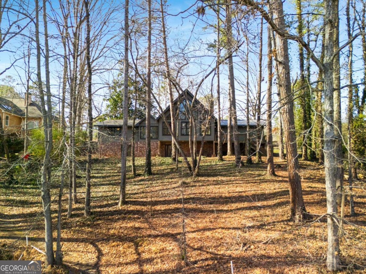 3520 Still RD