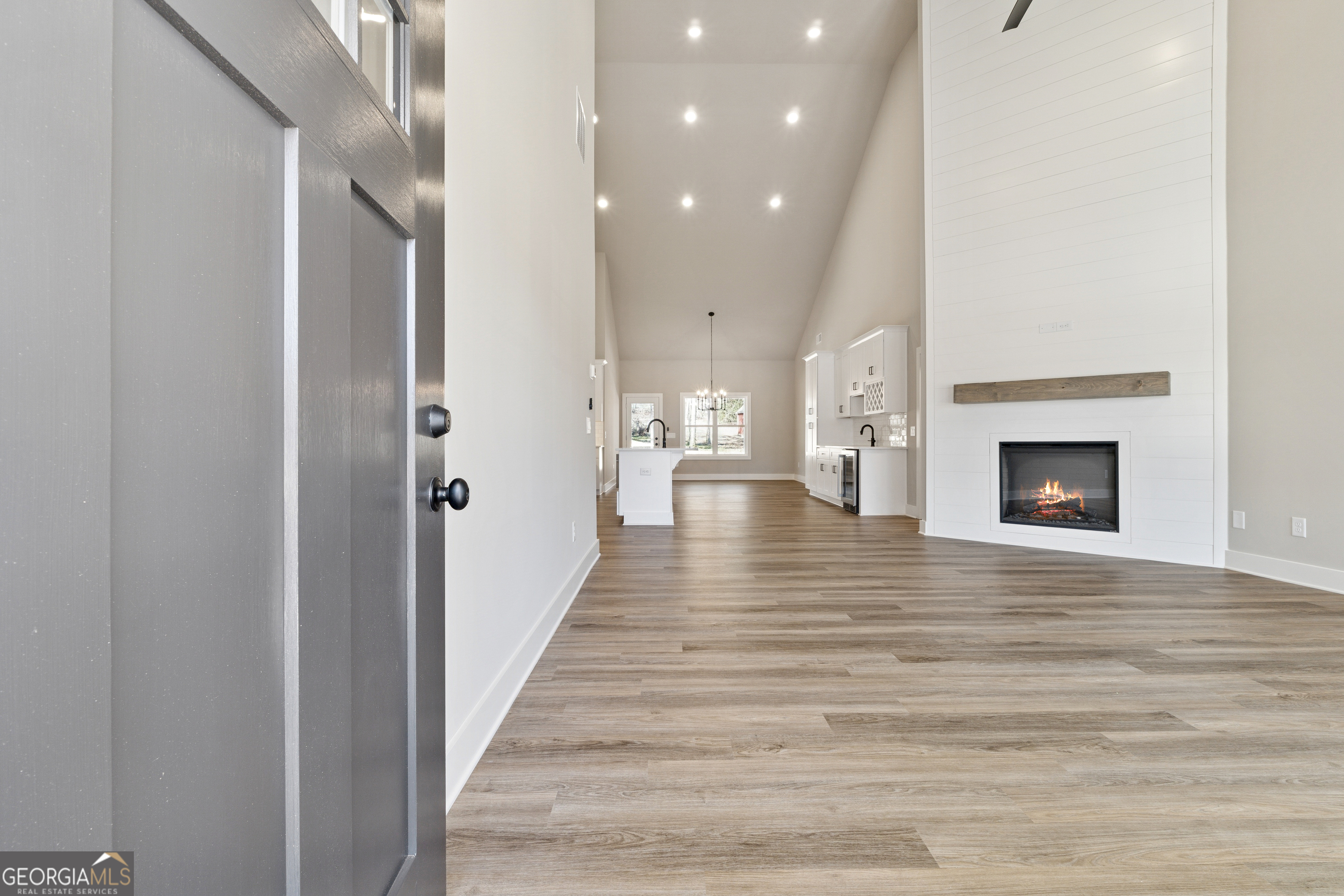 9130 Lisa CIR
