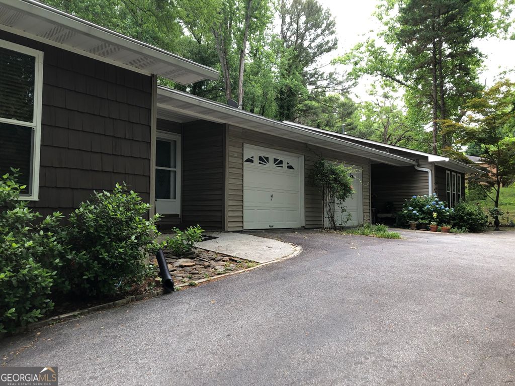 Photo of 783 Henderson Falls Road, Toccoa, GA 30577 (MLS # 10762866)