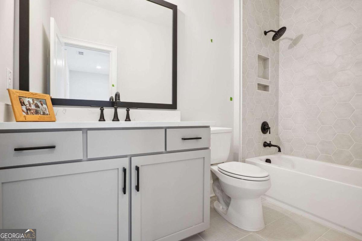 TANGLEWOOD ESTATES - Residential