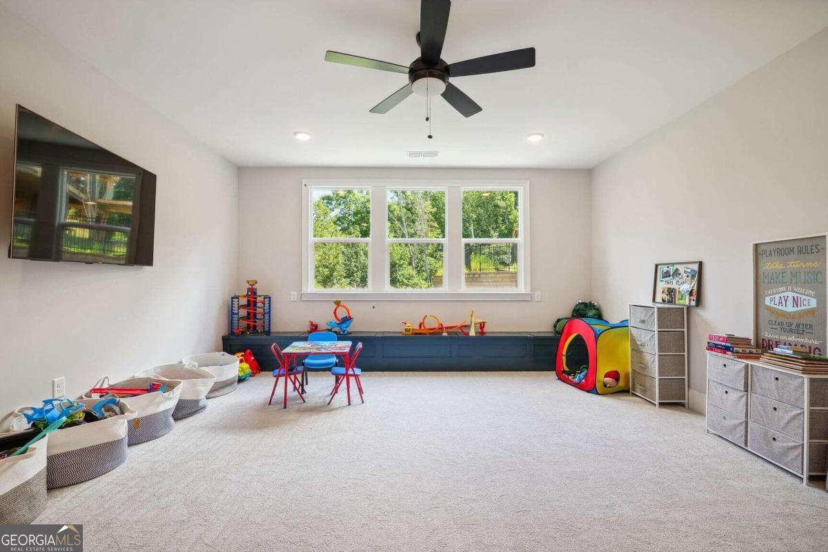 TANGLEWOOD ESTATES - Residential
