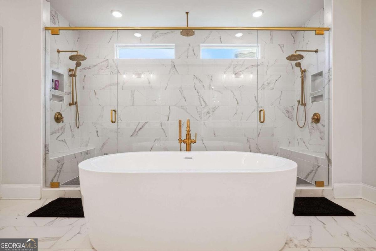 TANGLEWOOD ESTATES - Residential