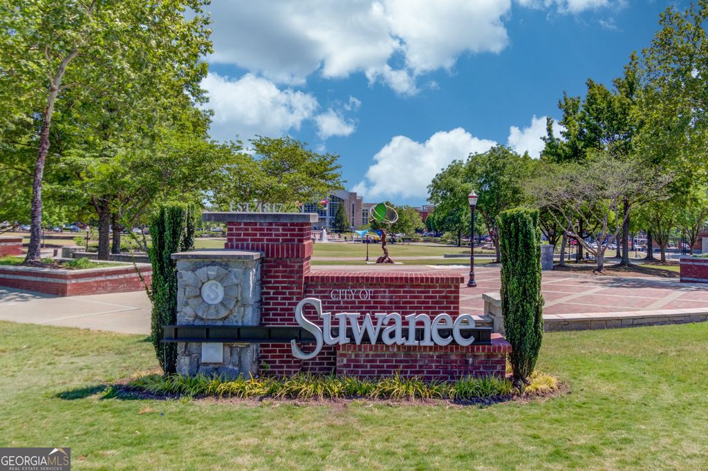 Photo of 3930 Charleston Market Street #218, Suwanee, GA 30024 (MLS # 10812780)