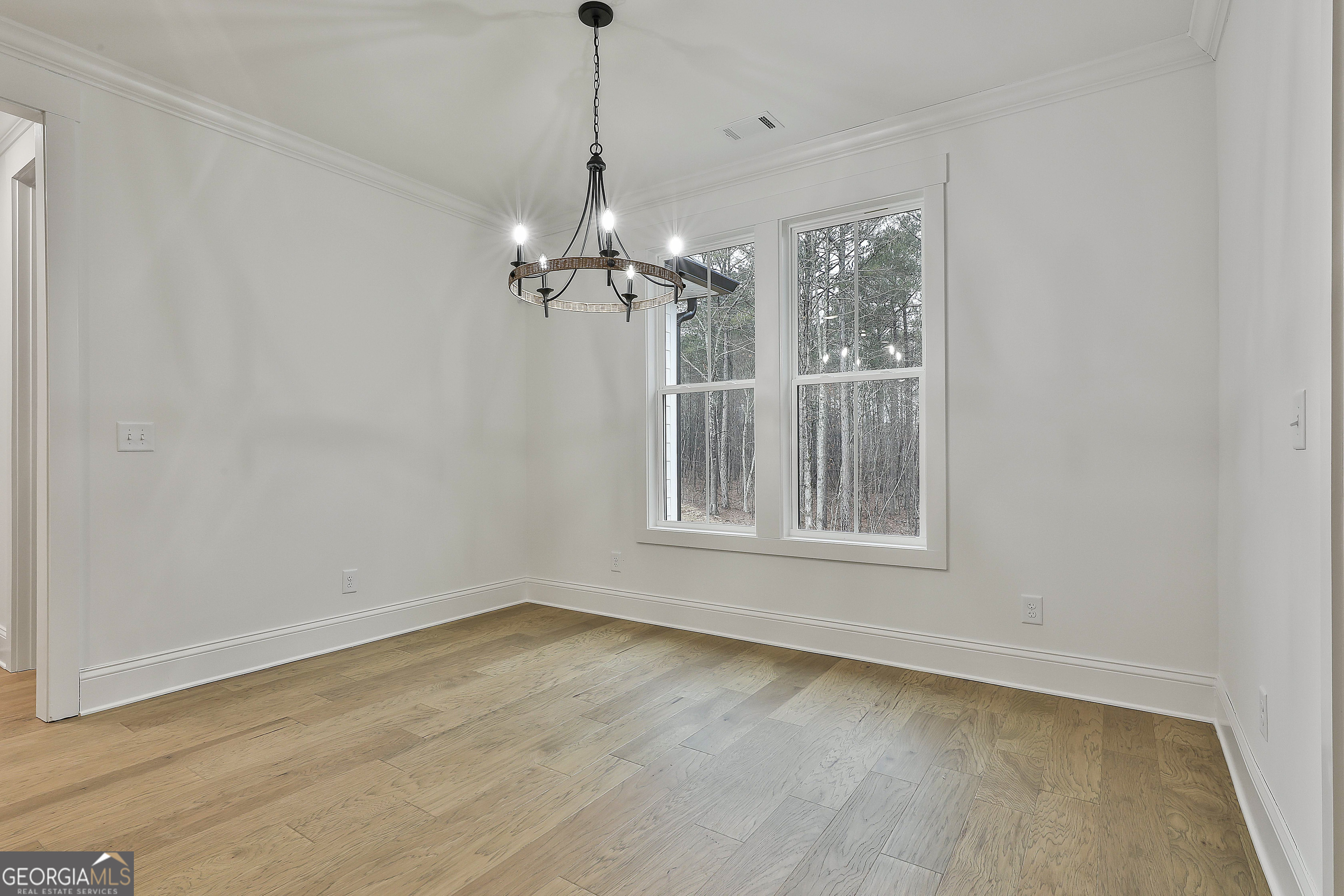 Fayetteville, Georgia 30215, United States, 4 Bedrooms Bedrooms, ,5 BathroomsBathrooms,Residential,Pending,42064