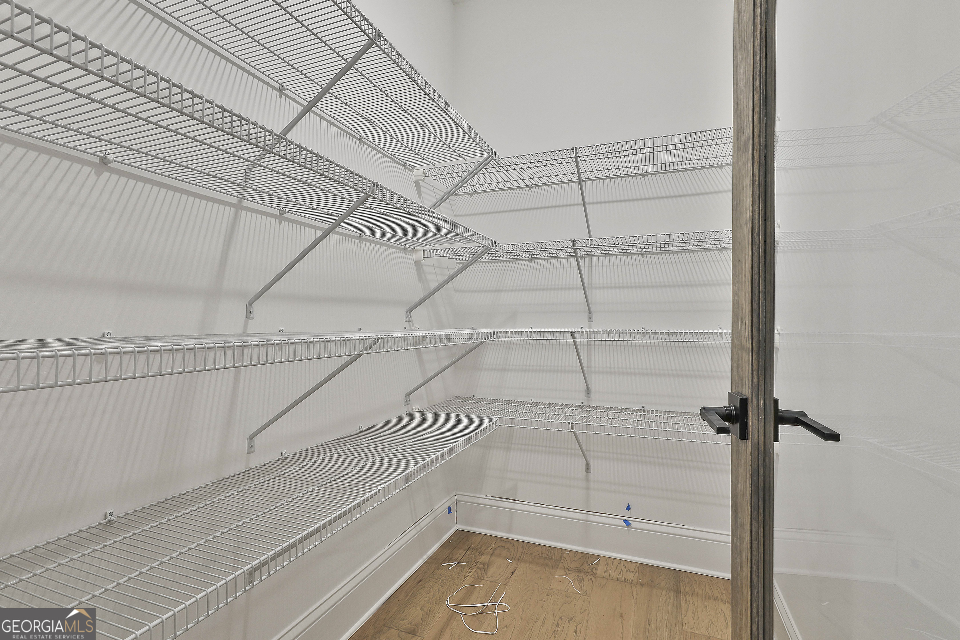 Fayetteville, Georgia 30215, United States, 4 Bedrooms Bedrooms, ,5 BathroomsBathrooms,Residential,Pending,42064