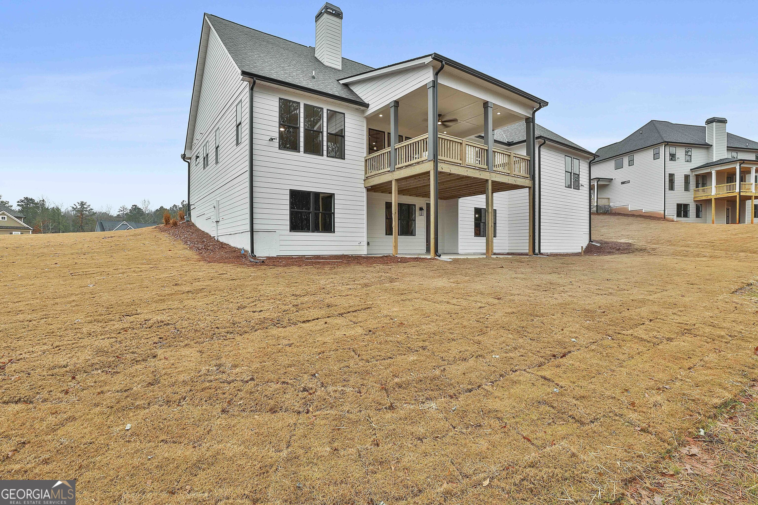 Fayetteville, Georgia 30215, United States, 4 Bedrooms Bedrooms, ,5 BathroomsBathrooms,Residential,Pending,42064