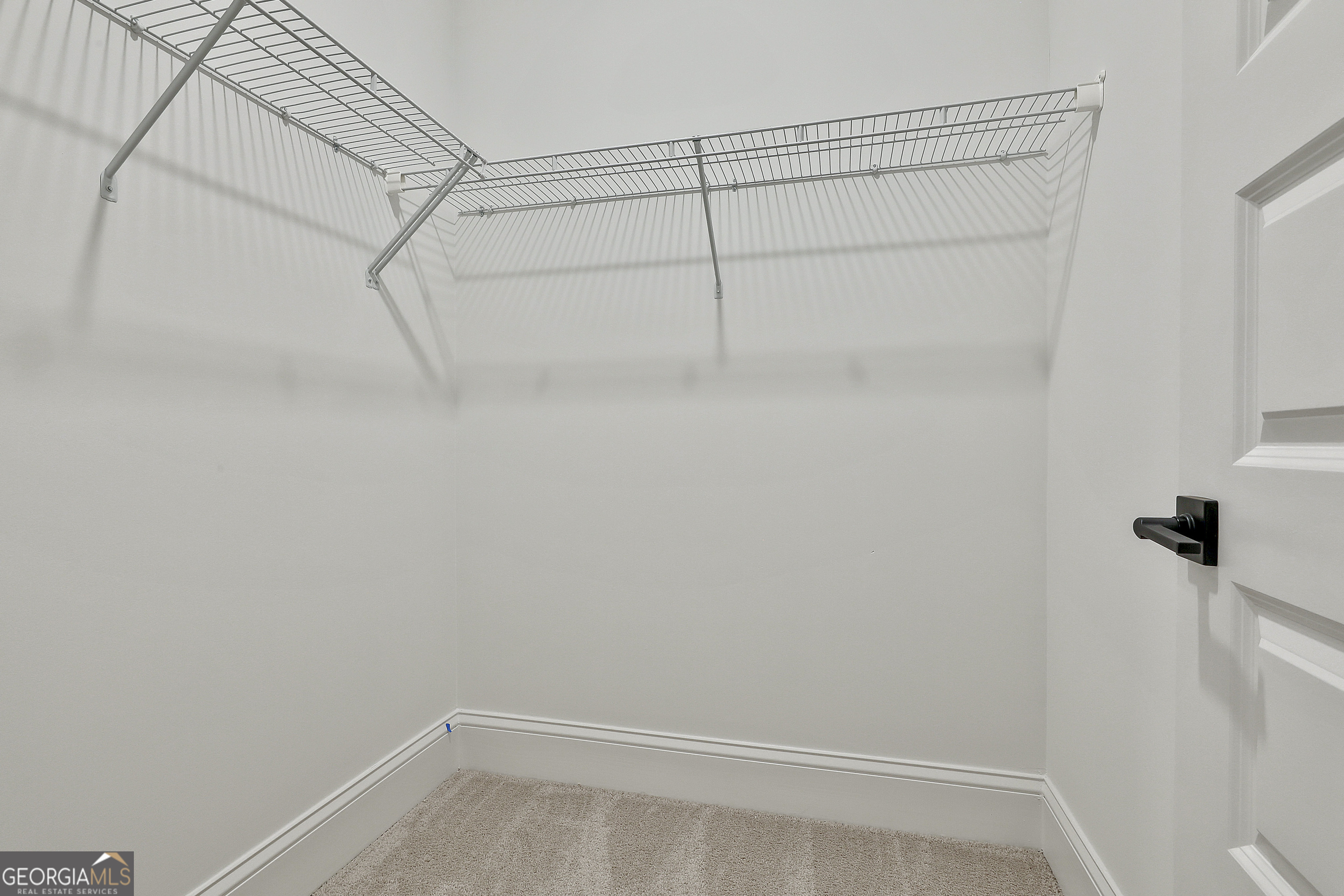 Fayetteville, Georgia 30215, United States, 4 Bedrooms Bedrooms, ,5 BathroomsBathrooms,Residential,Pending,42064