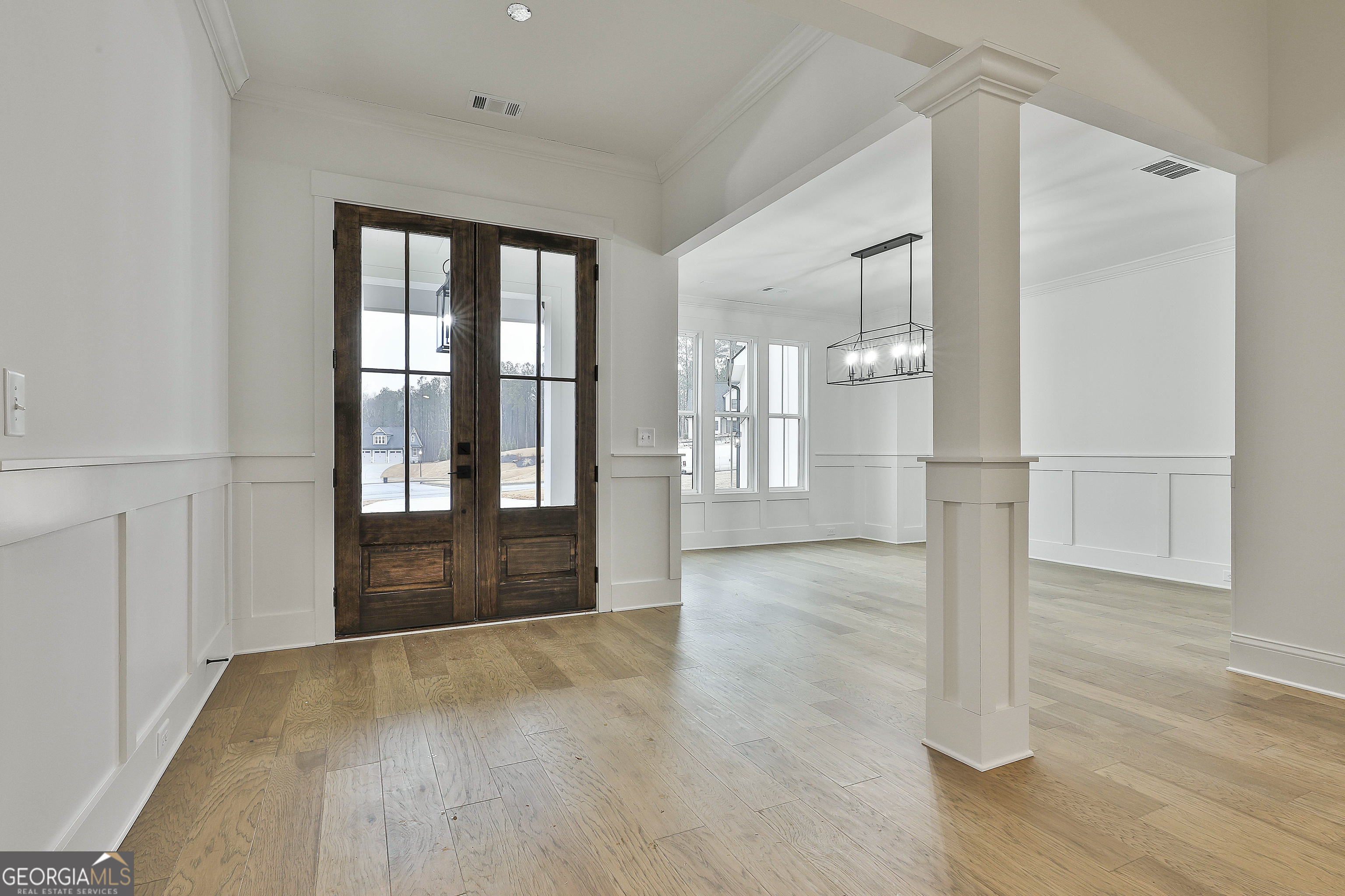 Fayetteville, Georgia 30215, United States, 4 Bedrooms Bedrooms, ,5 BathroomsBathrooms,Residential,Pending,42064