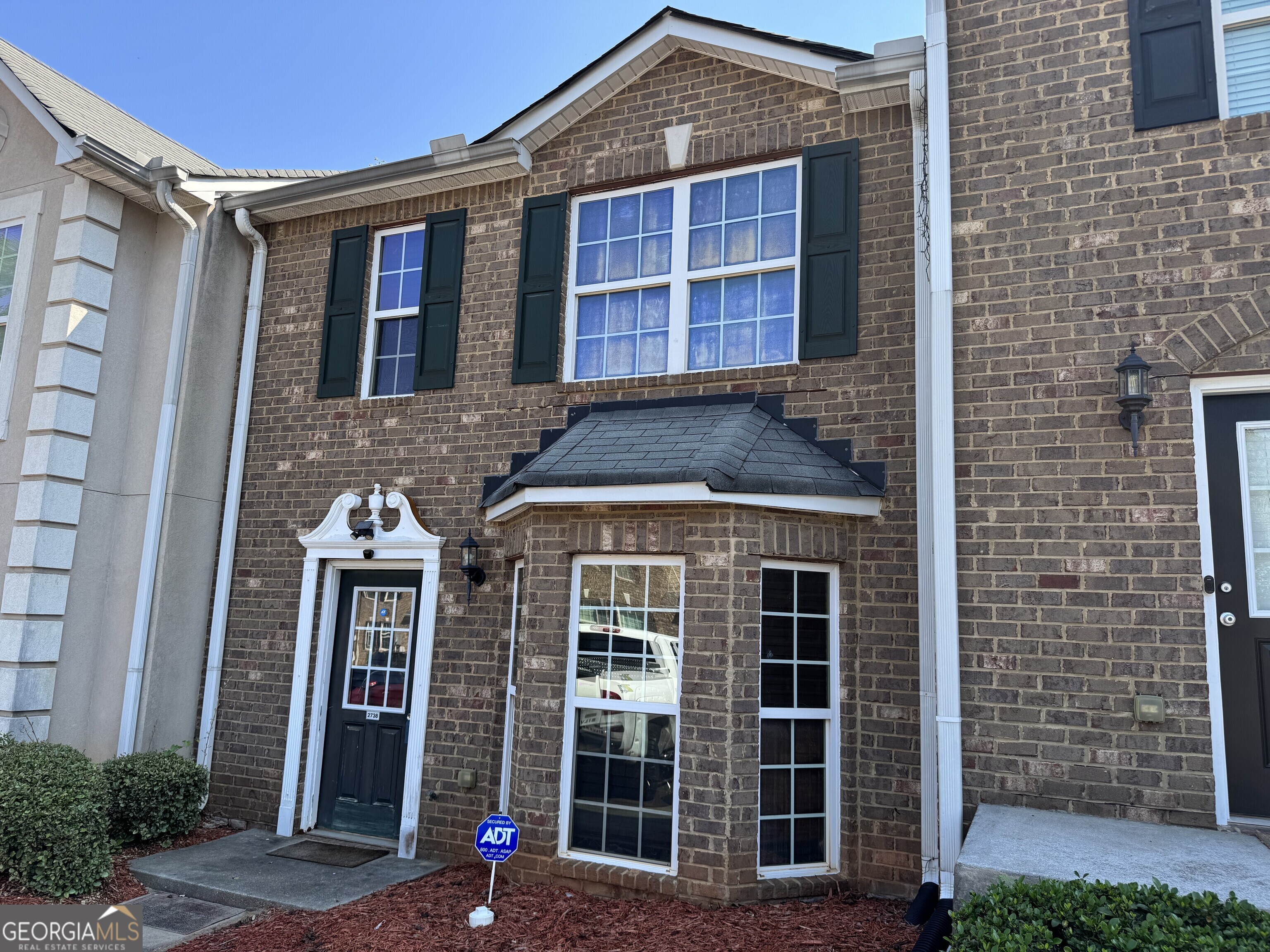 2738 Valley Green DR