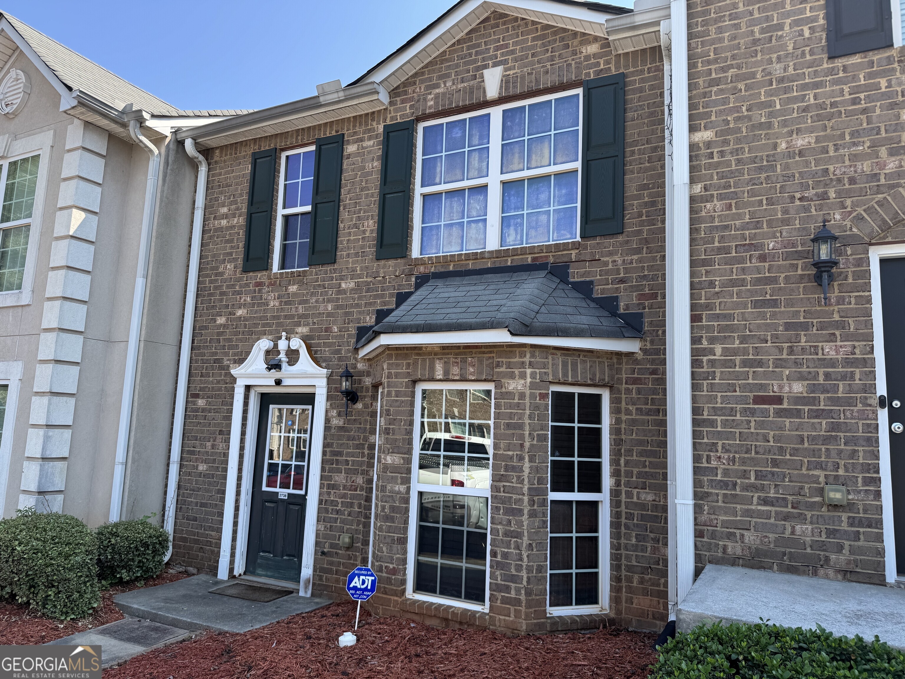 2738 Valley Green DR