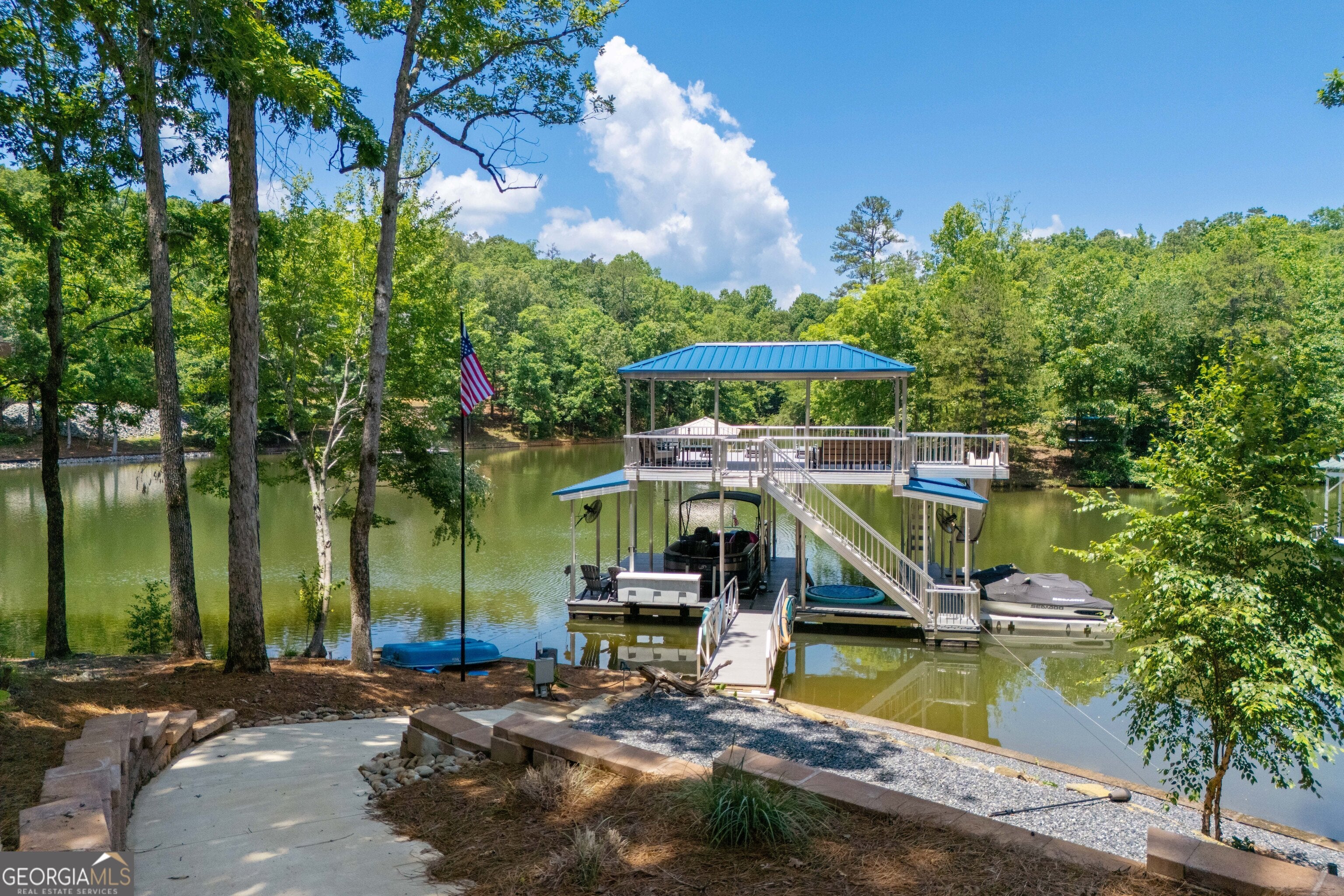 70 Camellia LN