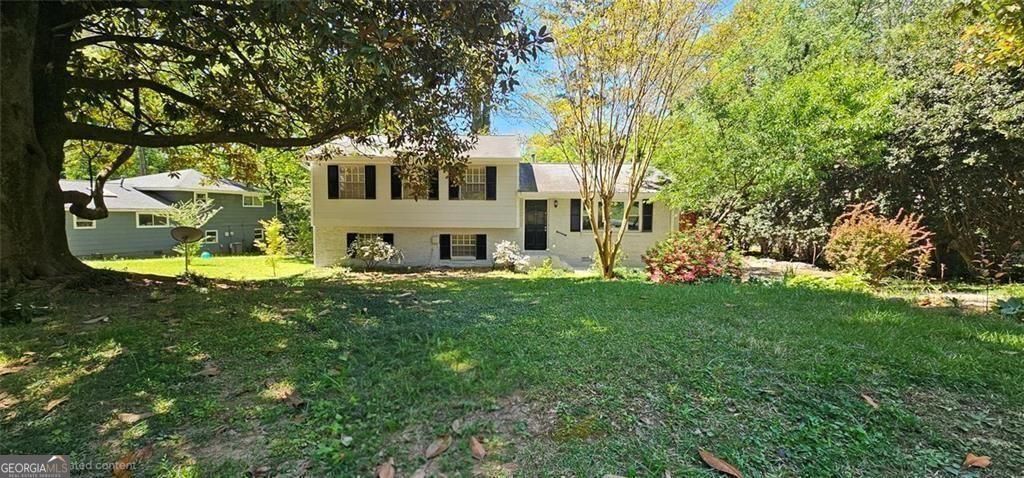 Photo of 1096 Deleon Court, Clarkston, GA 30021 (MLS # 10730184)