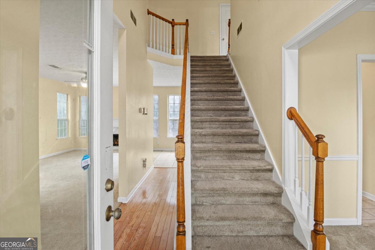 1082 Old Greystone DR