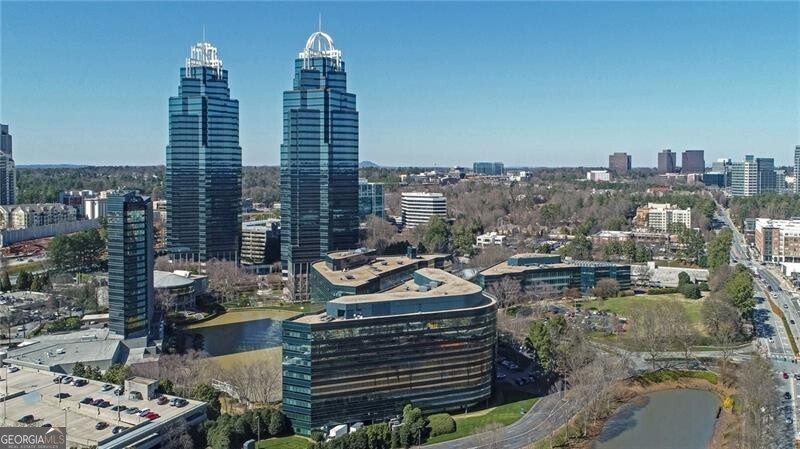 Sandy Springs, Georgia 30328, United States, 2 Bedrooms Bedrooms, ,3 BathroomsBathrooms,Residential,Active,8454