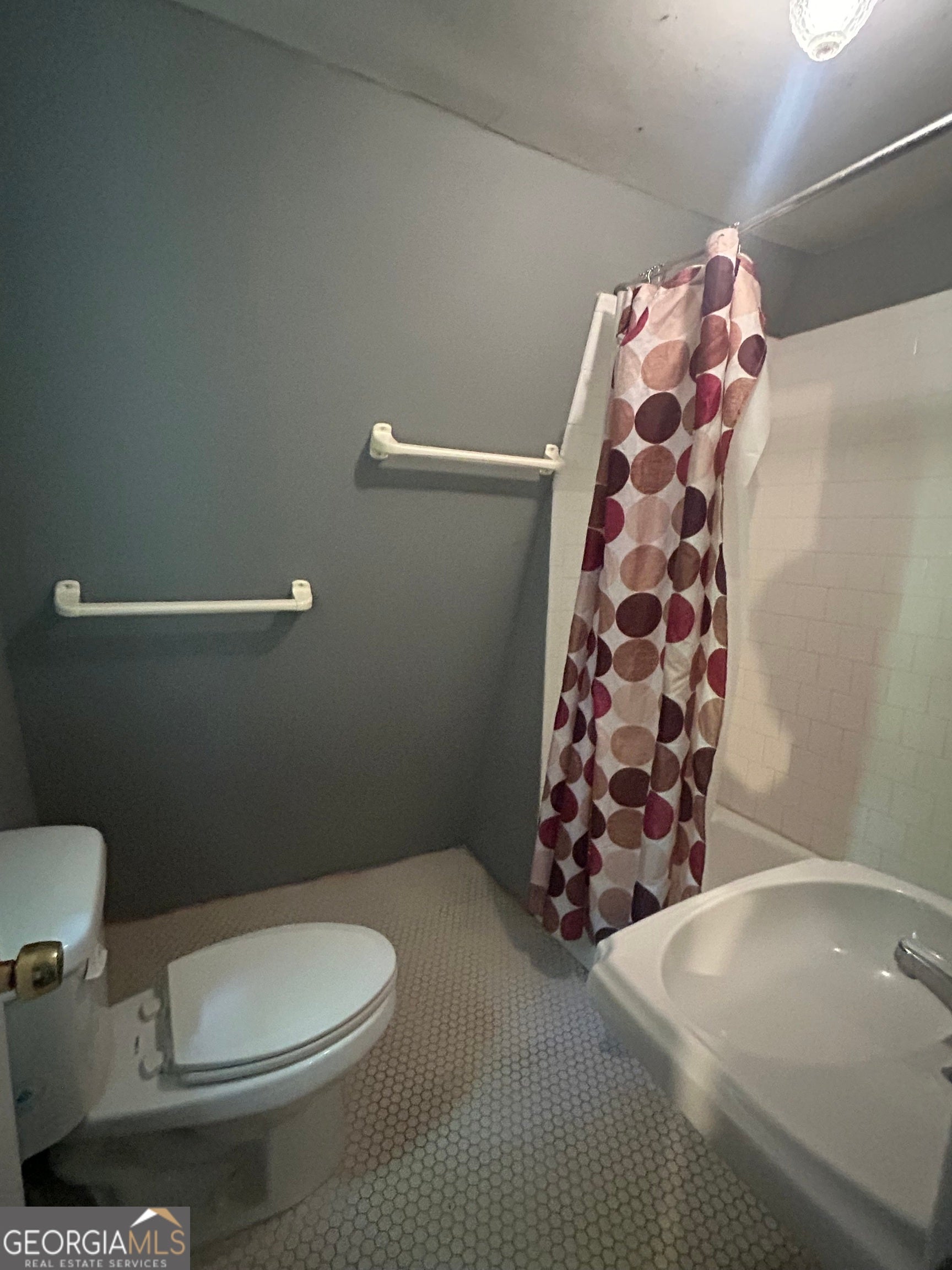 330 Meadowbrook DR