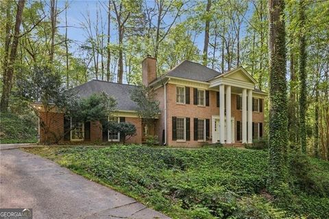Photo of 6757 Riverside Drive, Atlanta, GA 30328 (MLS # 10731891)