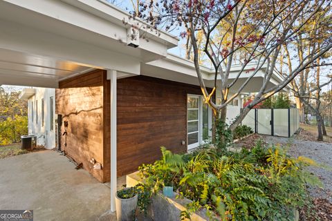 Photo of 935 Custer Avenue SE, Atlanta, GA 30316 (MLS # 10658434)