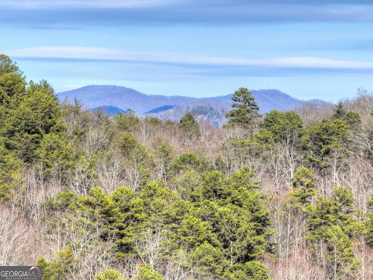 315 River Retreat RD 9