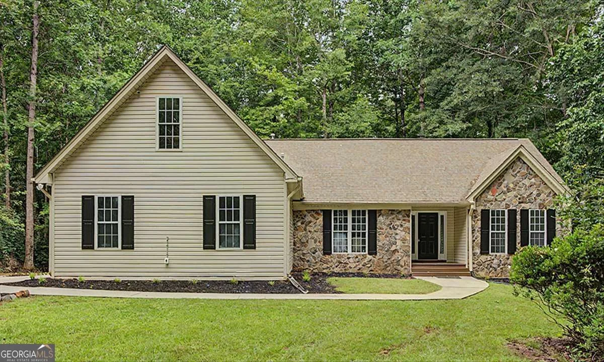 590 S Alexander Creek Road