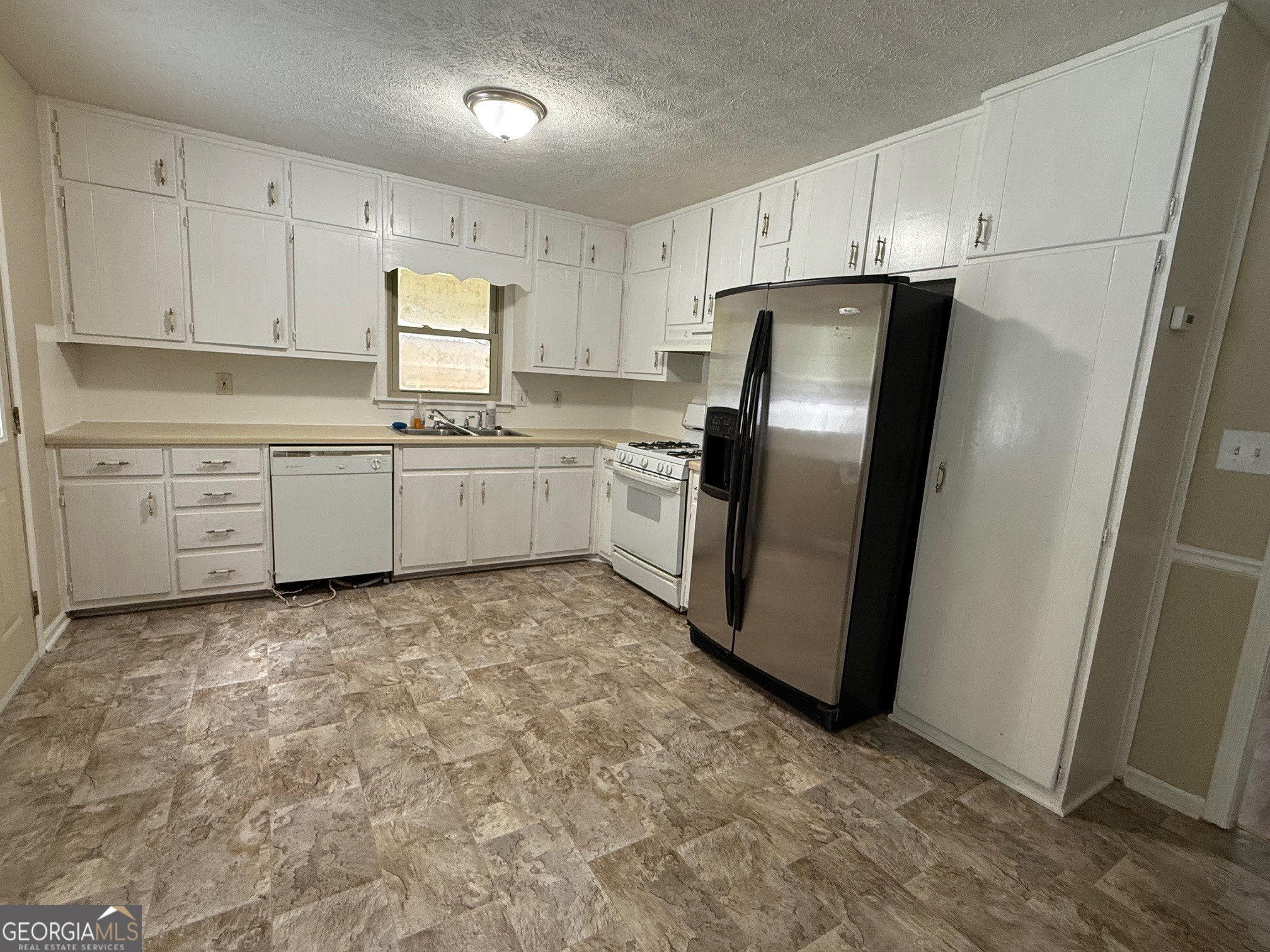 2691 Falcon Ridge DR